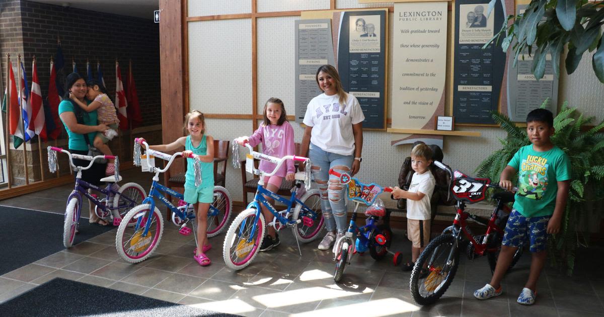 Lexington Public Library donates bikes to 5 children