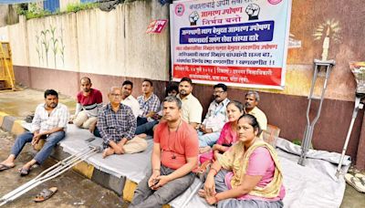 Mumbai: ‘Where is our promised land,’ ask residents of Vatsalabai Apang Seva Sanstha