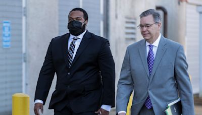 Defense lawyers in Tyre Nichols case want jury to hear evidence about items found in his car