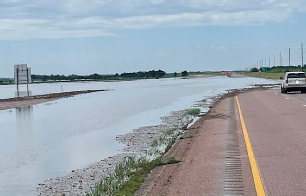 Flooding causes no-travel advisory in southeast SD; portions of I-29 blocked