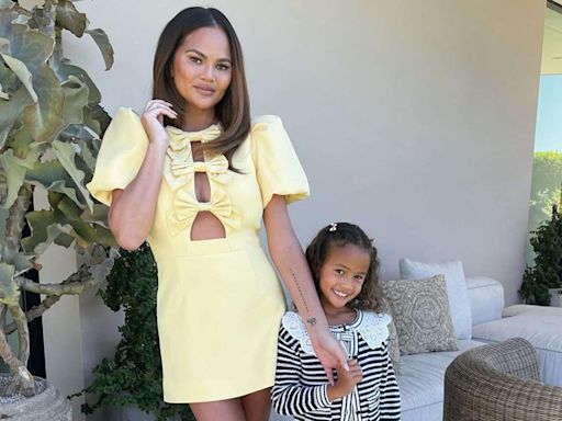 Chrissy Teigen Shares the Adorable Way Daughter Luna, 8, Assisted Mom During Her “SI Swimsuit ”Photo Shoot