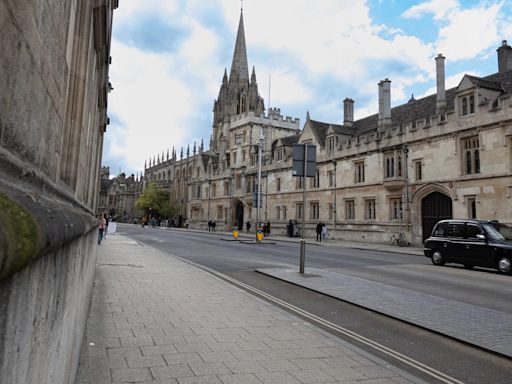 University College brings back night porters – The Oxford Student