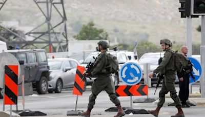 Cinco palestinos detenidos, dos heridos y varios muertos en ataques del Ejército israelí en Cisjordania
