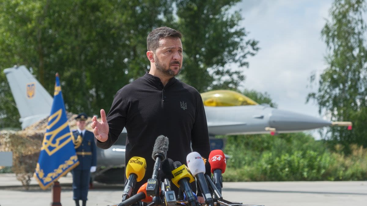 Are Ukraine's F-16 fighter jets too little too late?