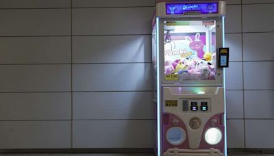 Claw machine games are Rio de Janeiro's new public enemy