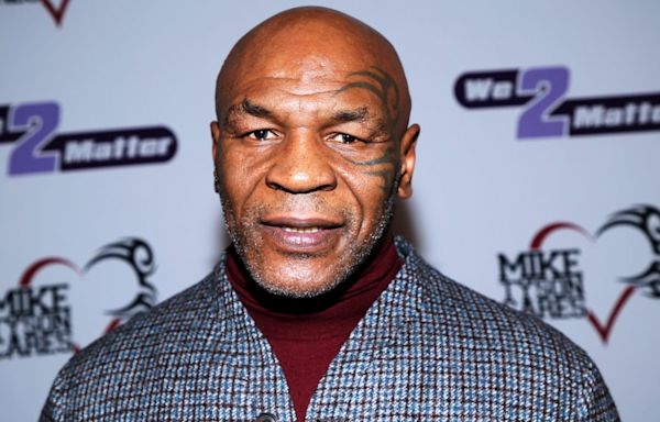 Mike Tyson Suffers Medical Emergency During Flight To Los Angeles