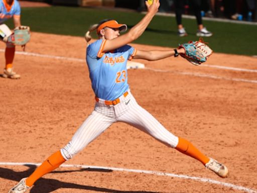 Lady Vols Fall to Alabama in Game Two of Super Regionals