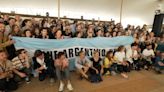 'Un intento de acabar con la cultura': el cine argentino protesta en Cannes