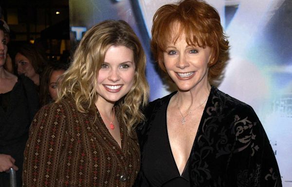 JoAnna Garcia Swisher Shares What She Learned From “Queen” Reba McEntire