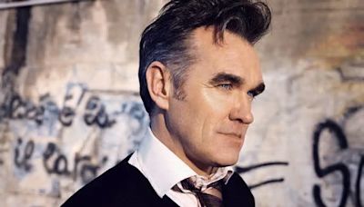 MORRISSEY COMPRA A CAPITOL EL ARCHIVADO “BONFIRE OF TEENAGERS”