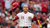 Joey Votto homers for Cincinnati in his first game of the 2023 season