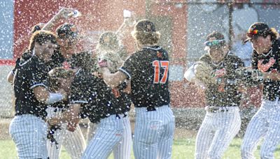 'We're hot right now': Hoover High School baseball wins district, advances to OHSAA regionals