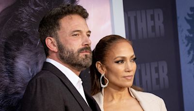 After Months Of Divorce Speculation, Here’s Why Jennifer Lopez And Ben Affleck Are Apparently “Waiting To Announce Their...