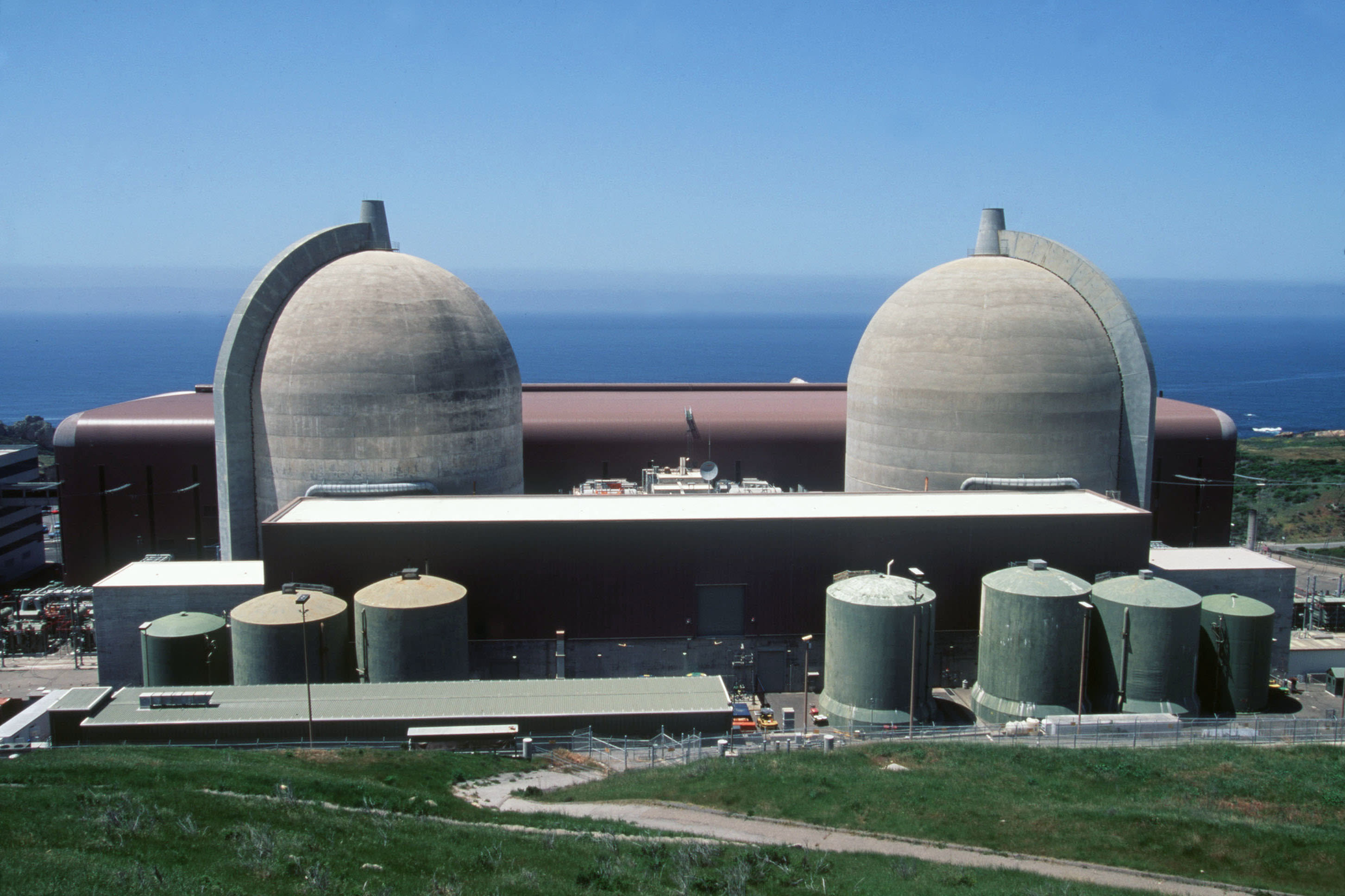 Californians warned of $12 billion nuclear bill