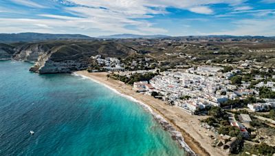 Little-known sunshine spot 3 hours from Ireland with 30C heat & sandy beaches