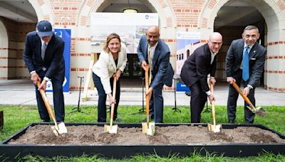 Rice University breaks ground on Texas business school building