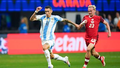 “La cancha era un desastre”: Dibu Martínez y Cuti Romero criticaron el estado del campo de Argentina vs. Canadá por la Copa América