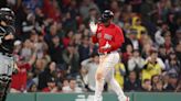 Yoshida gets go-ahead single in 8th as Red Sox rally past White Sox 3-2