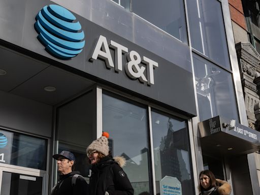 What the AT&T phone records data breach means for you