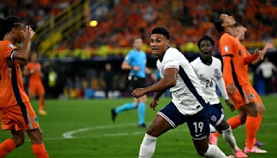 Euro 2024: le joli but de Watkins qui qualifie l'Angleterre en finale en fin de match