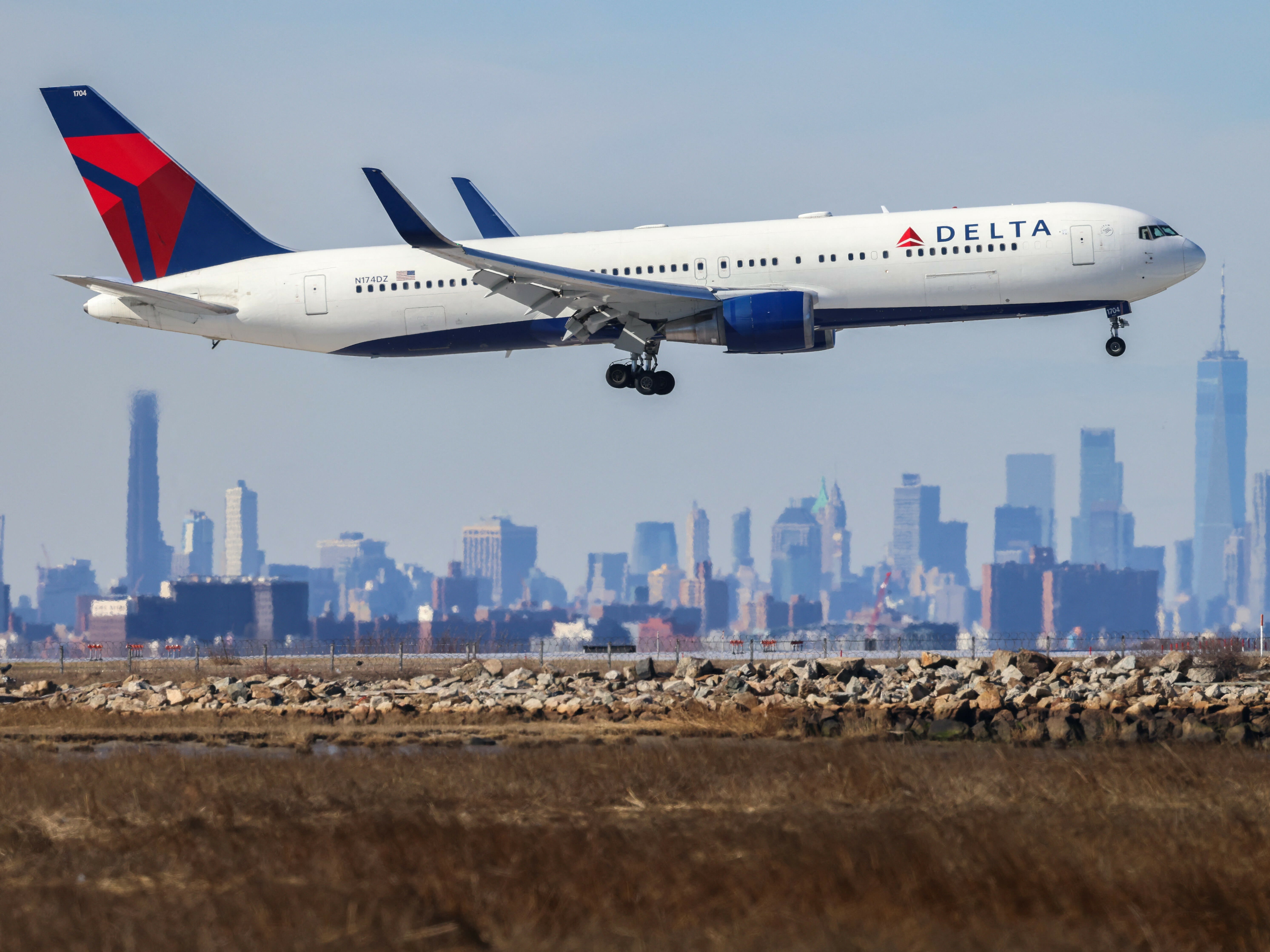 A Delta Air Lines flight makes an emergency return following concerns with plane wing