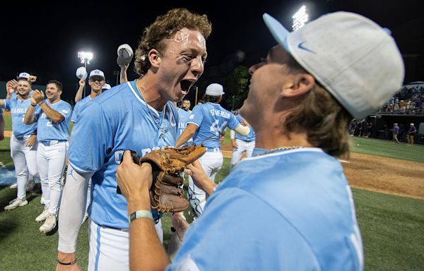 College World Series schedule today: TV, streaming, odds for super regionals Friday