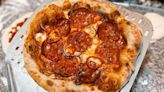 I tried the stonebaked pizza from new Cleethorpes restaurant The Side by Side - review