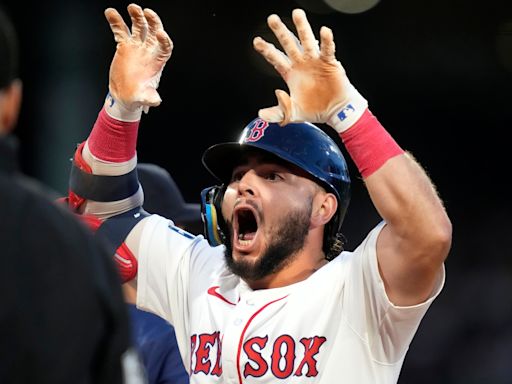 Red Sox rookie’s marathon at-bat keys rout over Mariners to open key series