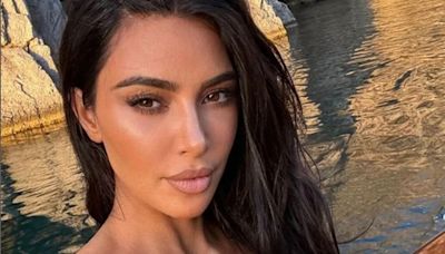 Kim Kardashian abre álbum de viagem para Grécia e recebe elogios: 'Linda'