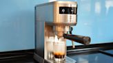 伊萊克斯「極致美味500半自動義式咖啡機」開箱使用分享：最美的小鋼炮咖啡機就是它！