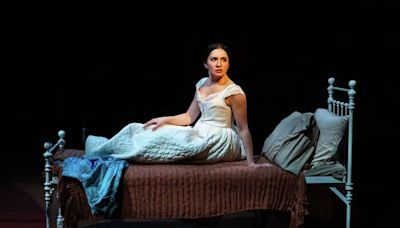 Robert Donahoo: Alley Theatre's 'Jane Eyre' insures that Brontë’s characters continue to entice