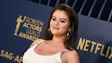 Selena Gomez Proves the Flipped-Out Bob Is the Best Way to Grow Out Short Hair
