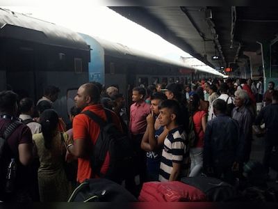 Sri Lanka railway union strike halts services, thousands of commuters stranded - CNBC TV18