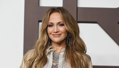 Jennifer Lopez's Economy Flight Made Headlines but We Love How Unbothered She Looked