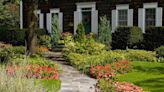 Front yard landscaping mistakes – 5 easily-made errors that reduce a home's curb appeal