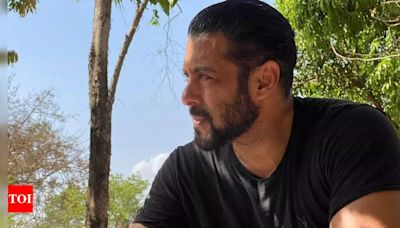 Salman Khan drops NEW LOOK PIC from 'green zone' which leaves fans in a frenzy, here's how netizens have reacted | Hindi Movie News - Times of India