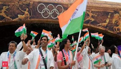 Paris Olympics: Sindhu, Kamal lead India to resounding welcome in opening ceremony