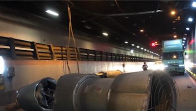 高雄過港隧道排煙風機遭擊落 修復費1000萬！港務公司將求償 - 社會