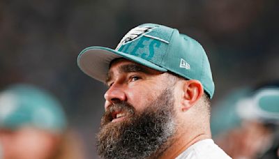 Jason Kelce has joined the great showering debate — and people have opinions