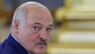 Putin felicita a Lukashenko por sus 30 años en el poder en Bielorrusia