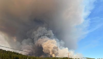 4 wildfires started by lightning threaten towns in California's Sierra Nevada