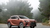 Edmunds: 2023 Lexus RX 350 versus 2022 Mercedes-Benz GLE