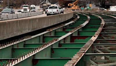 Questions about highway construction or traffic lights? Ask the Road Crew