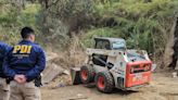 PDI continúa la búsqueda de nuevos restos humanos en Valparaíso con maquinaria pesada - La Tercera