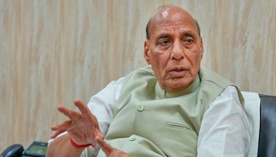 Defence Minister Rajnath Singh admitted to AIIMS neuro surgery department | Today News