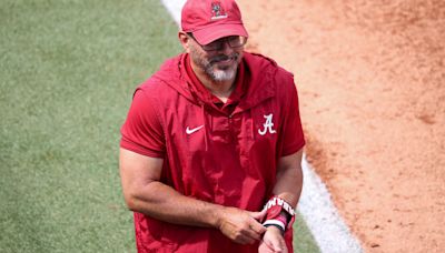 Alabama softball walks off Tennessee at super regional to set winner-take-all Game 3