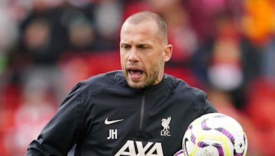 What Johnny Heitinga offers Liverpool: Gravenberch 2.0, striker tips – and a fresh voice