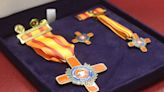 Medalla de Protección Civil para los policías que salvaron a una niña en Camas
