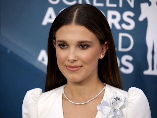 La actriz Millie Bobby Brown se casó con el hijo de Jon Bon Jovi en una ceremonia privada