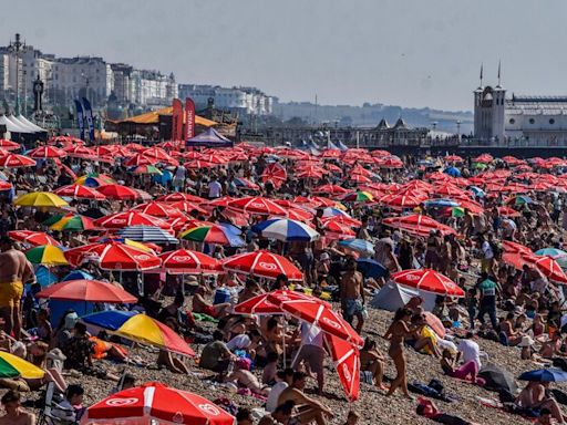 Weather expert reveals when exactly UK to bask in next mini-heatwave